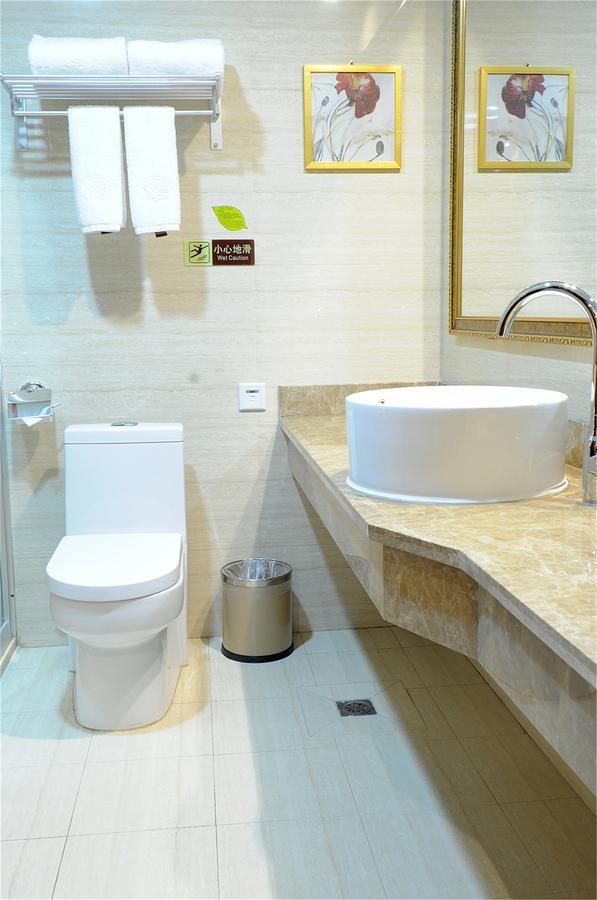 Vienna International Hotel Shanghai Baoshan Pangu Road Xangai Exterior foto