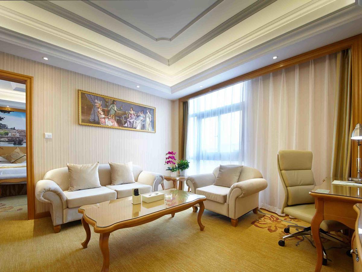 Vienna International Hotel Shanghai Baoshan Pangu Road Xangai Exterior foto